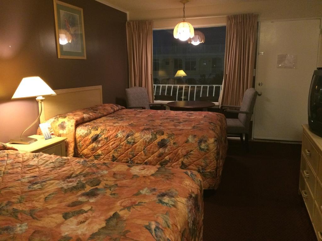 御庭汽车旅馆 怀尔德伍德 外观 照片